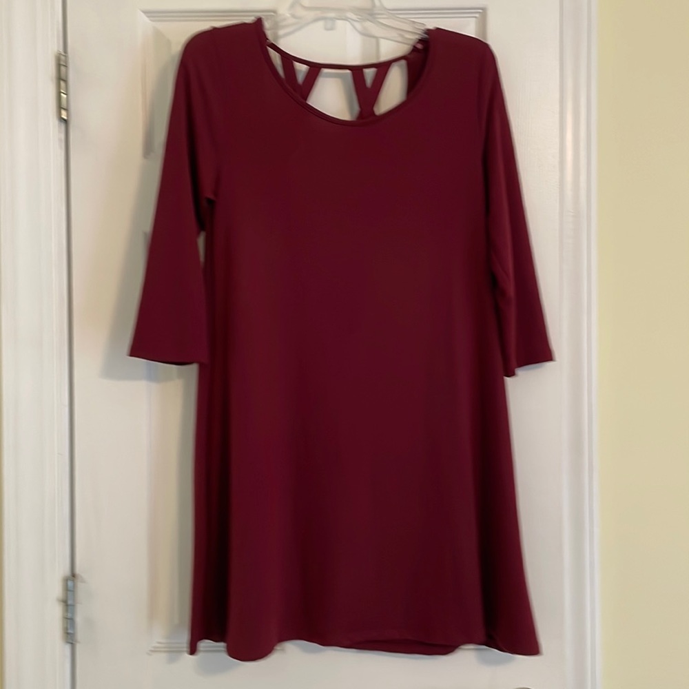 Alya casual dress. Size medium.